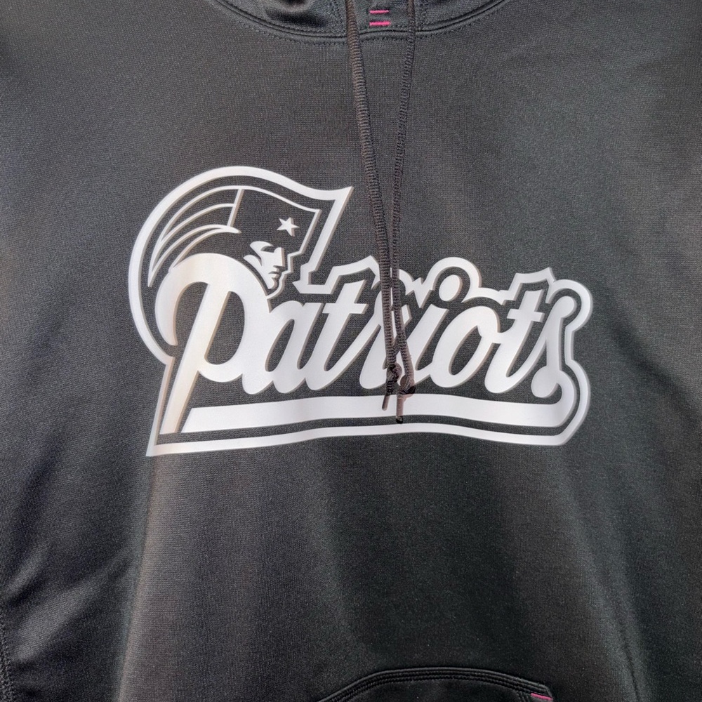 NFL x Nike Patriots Breast Cancer Awareness Hoodie